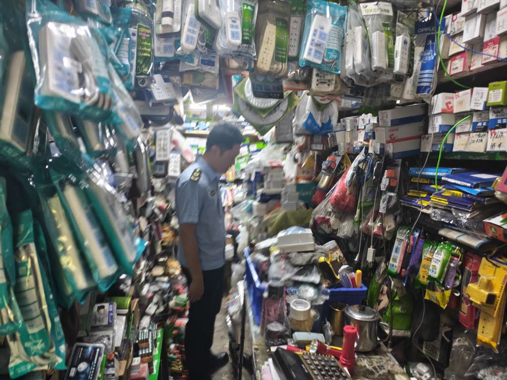 橫向到邊、縱向到底、齊抓共管——美蘭分局以日用品銷(xiāo)售監(jiān)管為抓手，筑牢安全防線助推市場(chǎng)發(fā)展